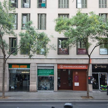 Pierre & Vacances Barcelona Sants Exterior foto
